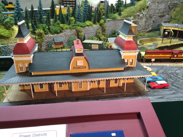 Custom Railroad Structures