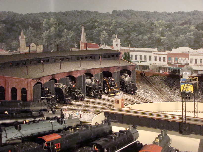 PRR Lionel and MTH Railroad