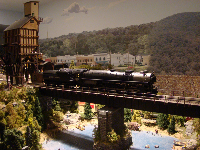 PRR Lionel and MTH Railroad