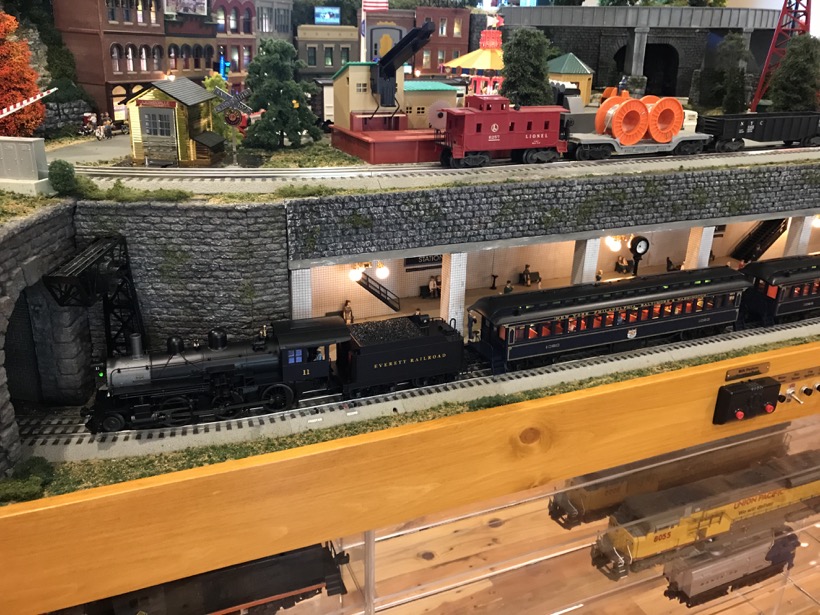 High Tech Lionel Railroad