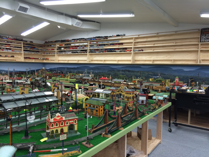 Classic Tinplate Railroad