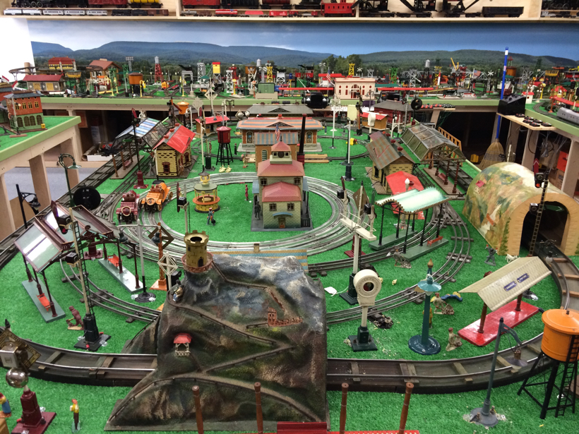 Classic Tinplate Railroad
